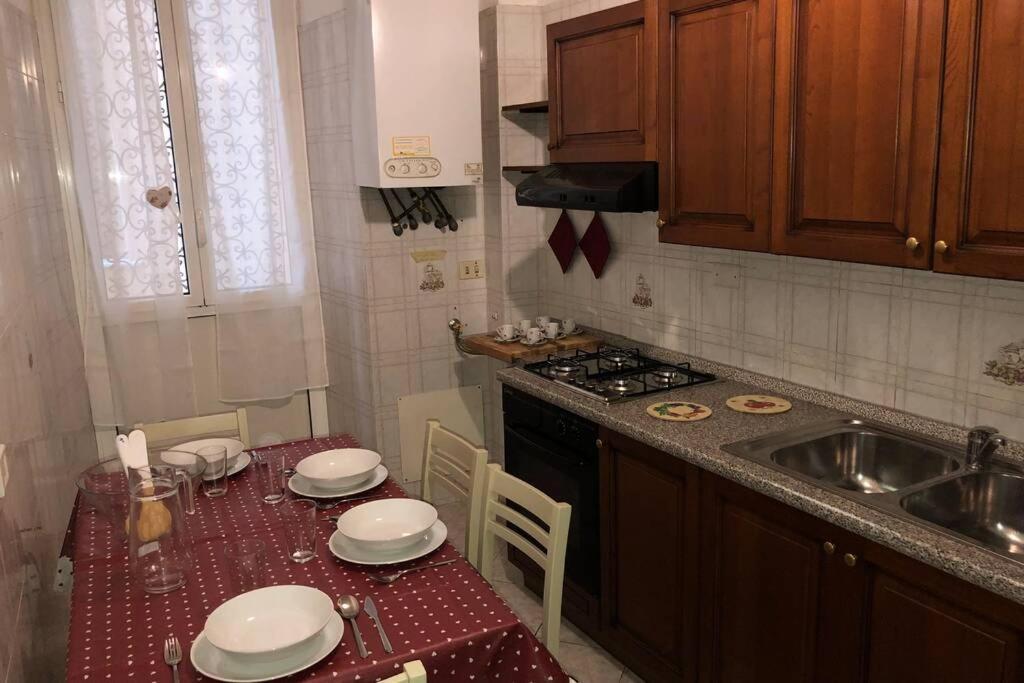 Appartement La Casa Di Rosa à Rome Extérieur photo